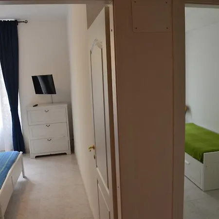 Jacaranda House Janov