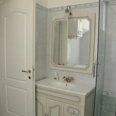 Апартаменты Jacaranda House Генуя