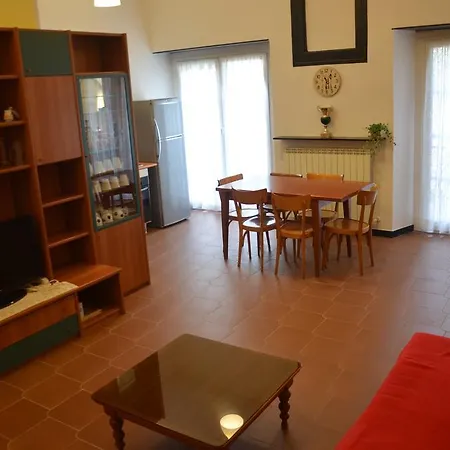 Jacaranda House Апартаменты